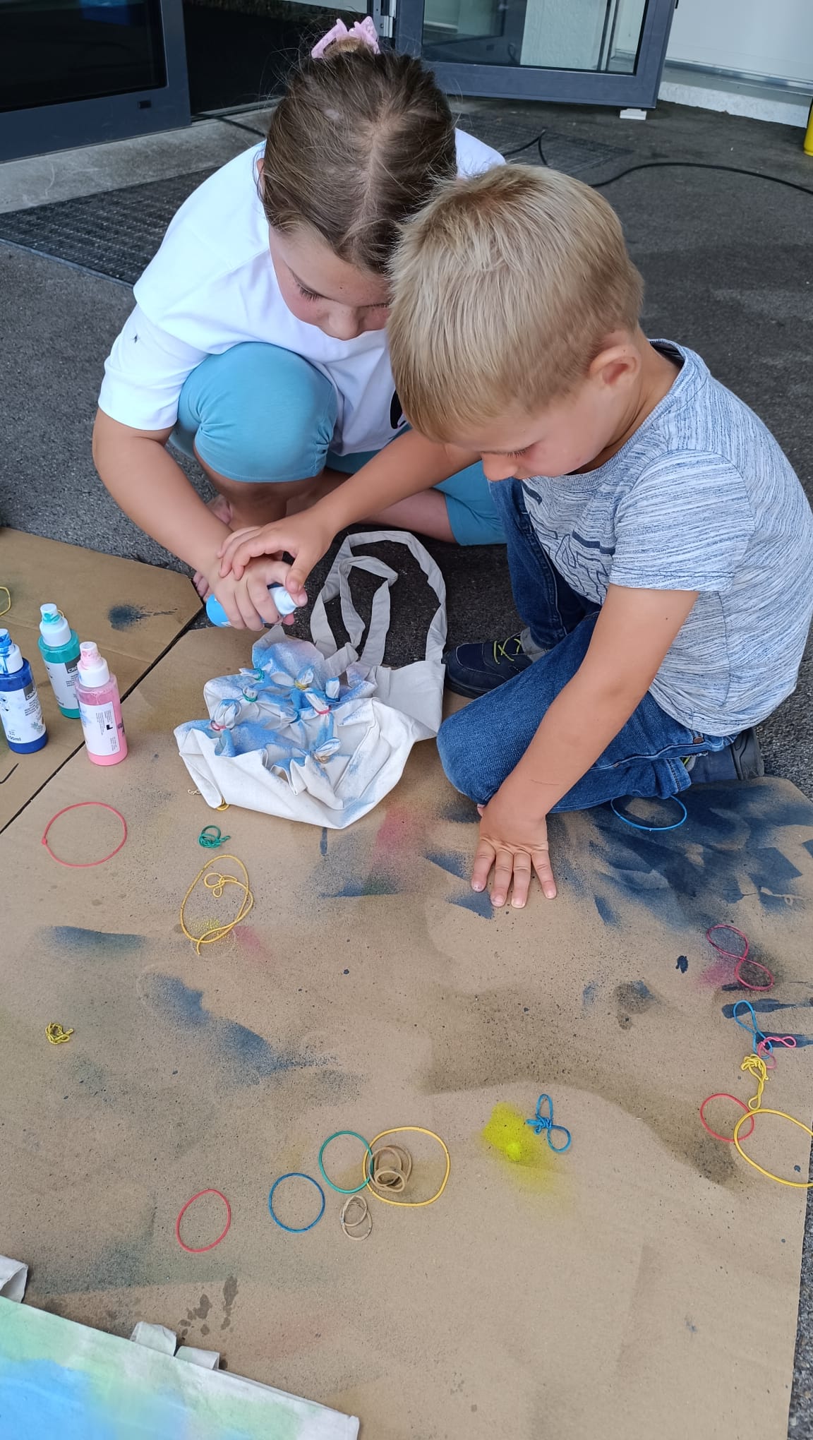 T-Shirt bemalen 2025