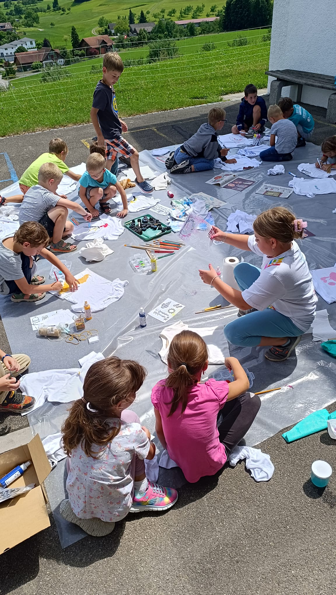 T-Shirt bemalen 2025